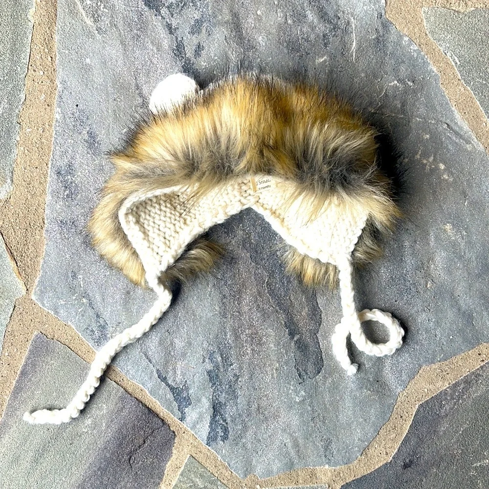 THE BLUEBERRY HILL Lennon Lion Bonnet With Faux Fur, Cream